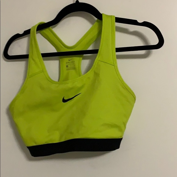 Nike sports bra - Picture 1 of 2